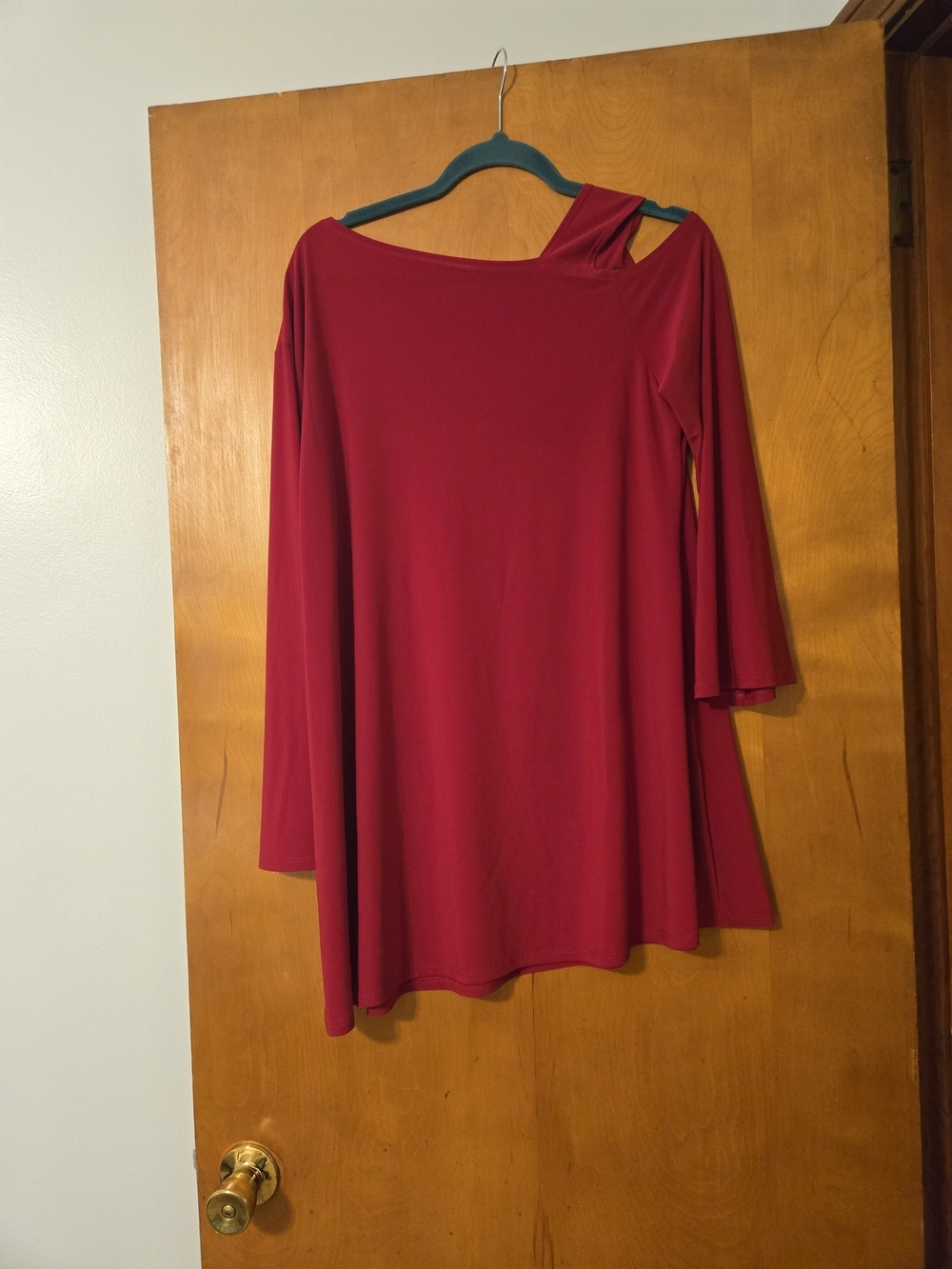 Clara Sun Woo Red Long Sleeve Open Shoulder Top Size XL - Picture 2 of 4